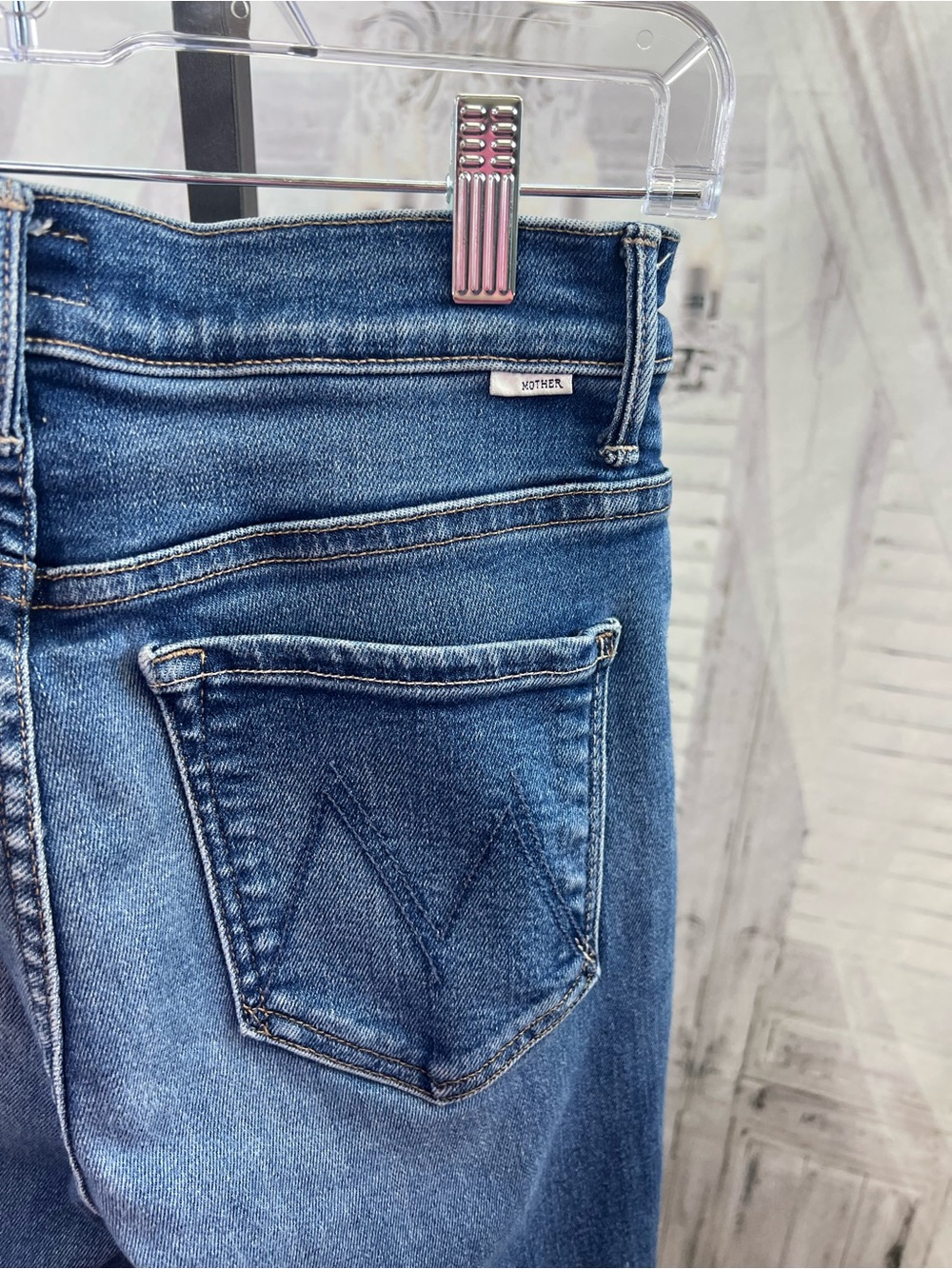 MOTHER The Weekender Fray Hem Jeans Take It Easy Wash Flare Stretch Denim 28 - Picture 11 of 14